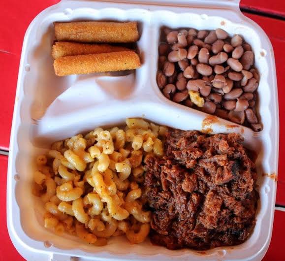Red Chimney Bar-B-Q signature dishes Chop Mix Sandwich
Mac & Cheese
Okra